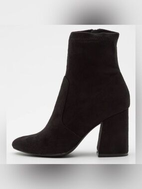 Madden Girl Swift Black Women's Suede Block Heel Sock Ankle Boots Faux Suede 8